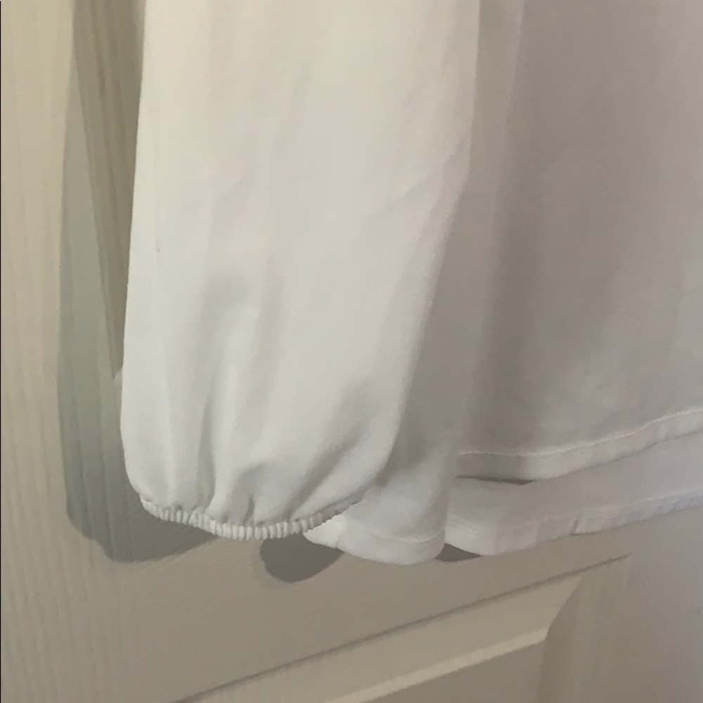 Sheer white top - Picture 2 of 4